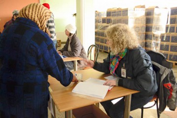 Bătaie pe pachetele alimentare de la Uniunea Europeană. Ajutoarele vor fi suplimentate